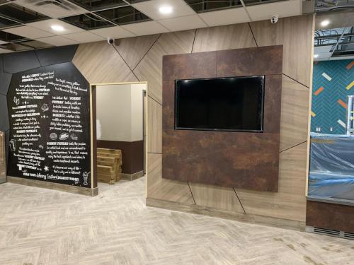 PHOTO-2021-08-07-08-11-10